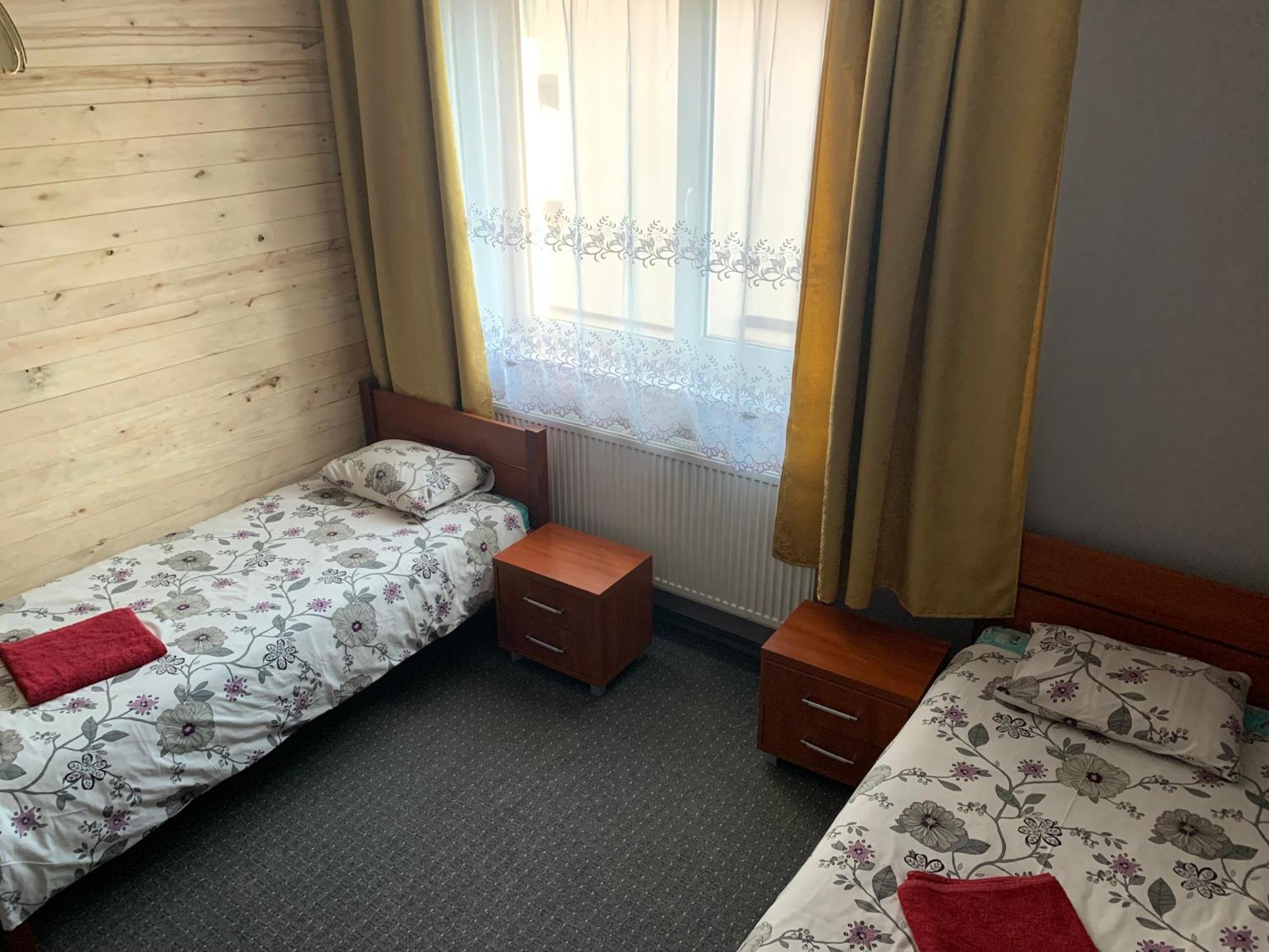 Regina House Hotel Kaunas Ngoại thất bức ảnh