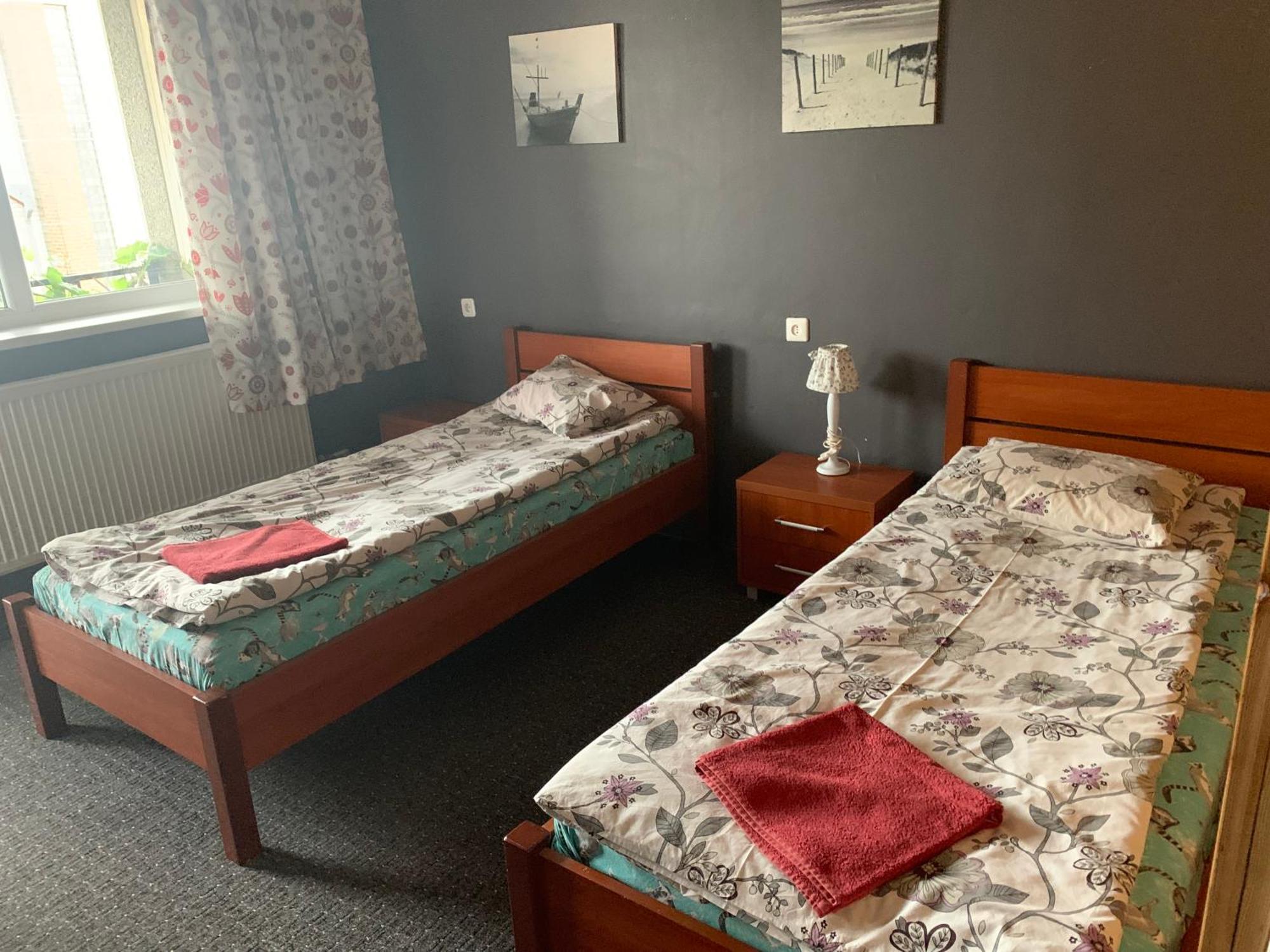 Regina House Hotel Kaunas Ngoại thất bức ảnh